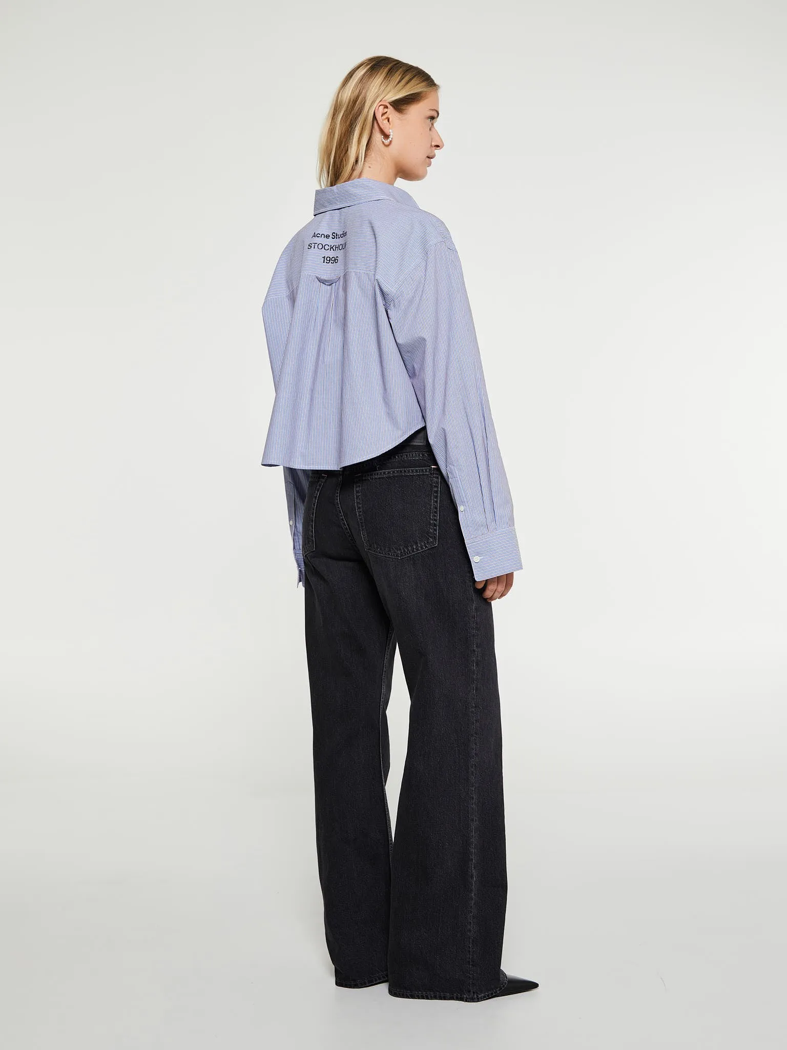2021F Loose Fit Jeans in Vintage Black