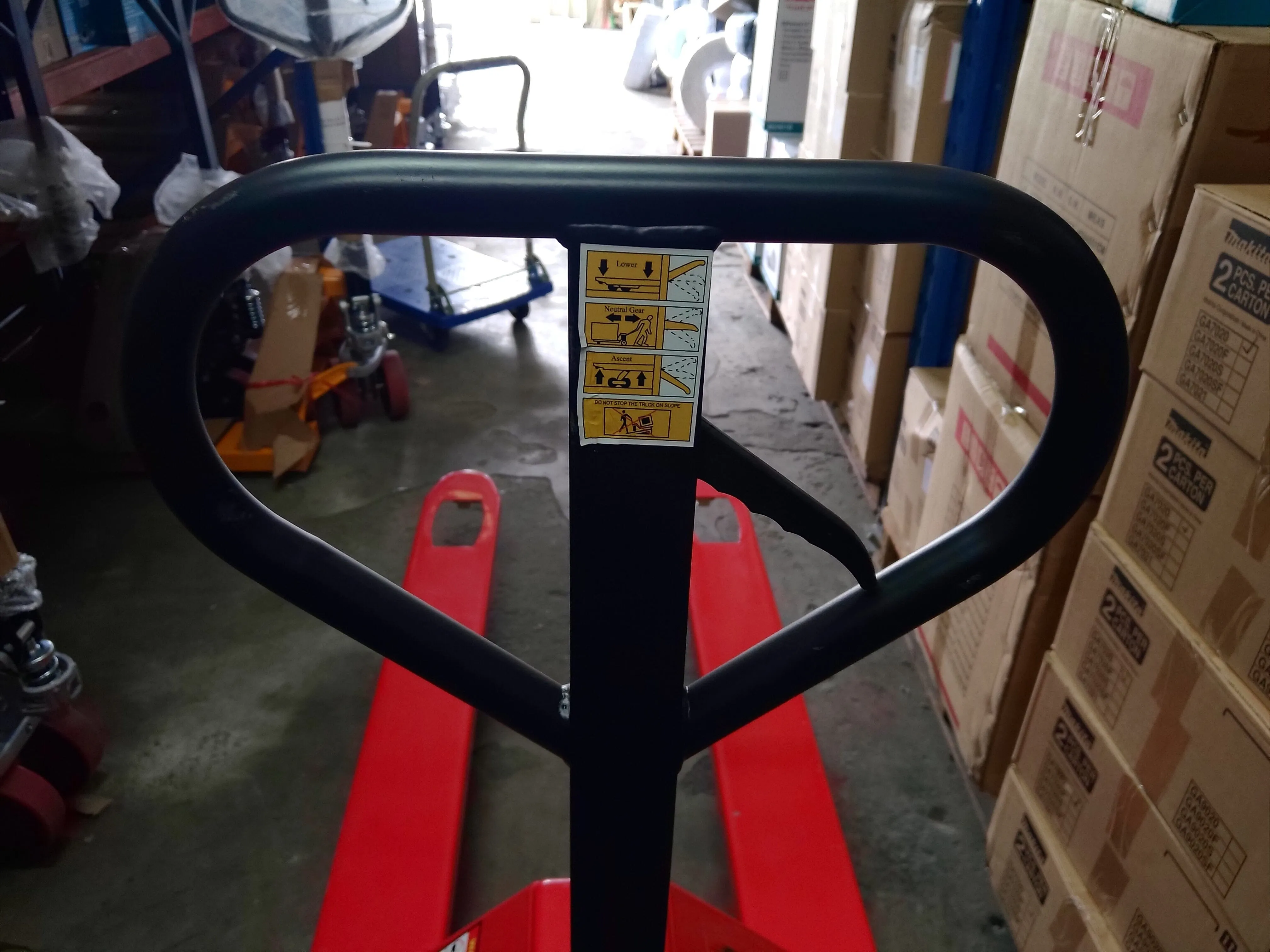 Aiko 3 Ton Pallet Truck 685*1200*85mm Single Pu | Model : PT-CBY3P-685