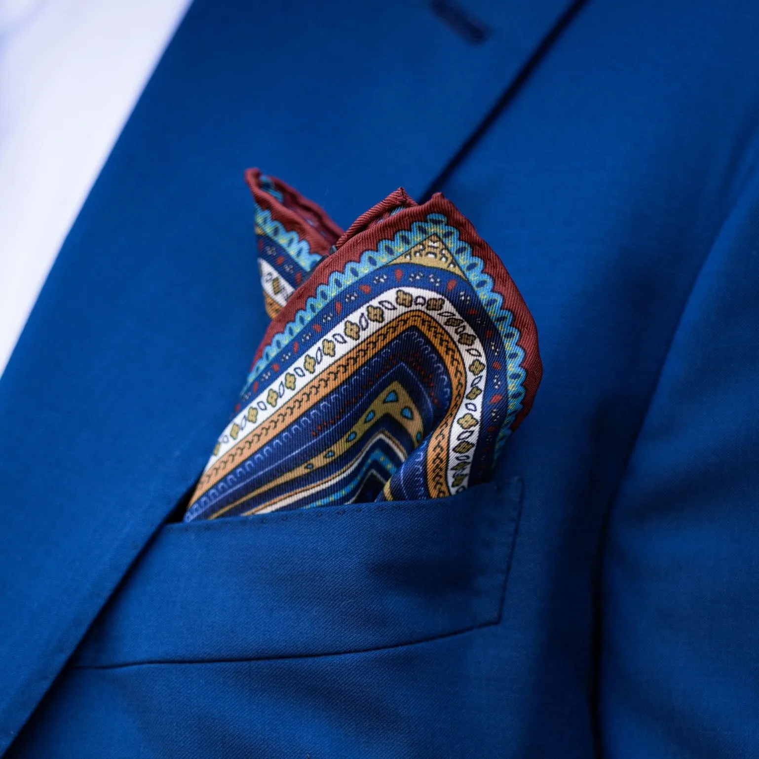 Lugano - Silk Pocket Square - Garnet
